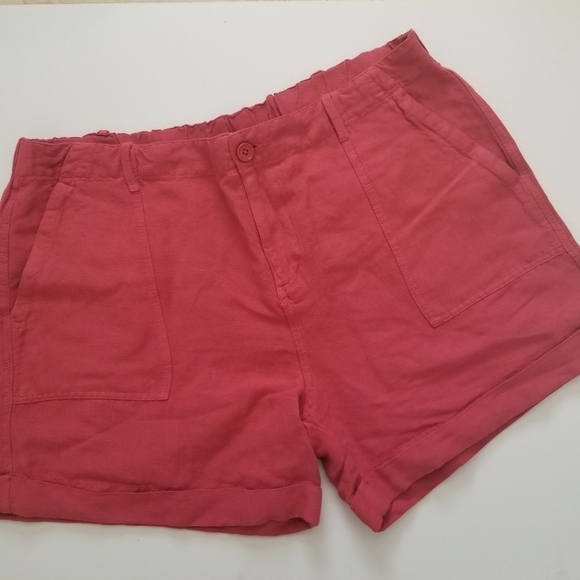 Max & Mia Linen Blend Cuffed Clay Red Shorts. - Picture 4 of 7